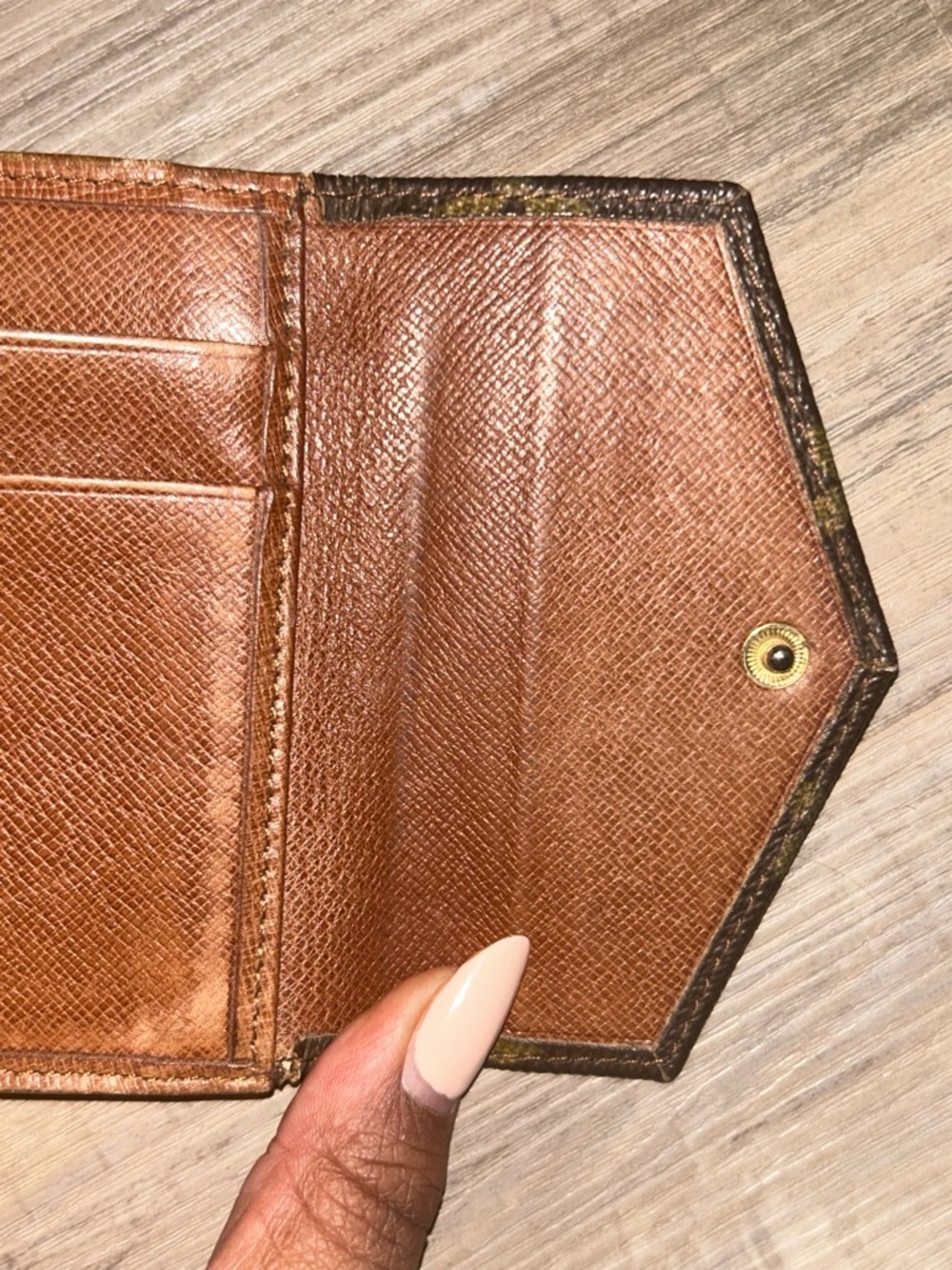 Louis Vuitton Monogram Elise Compact Wallet - Picture 6 of 16